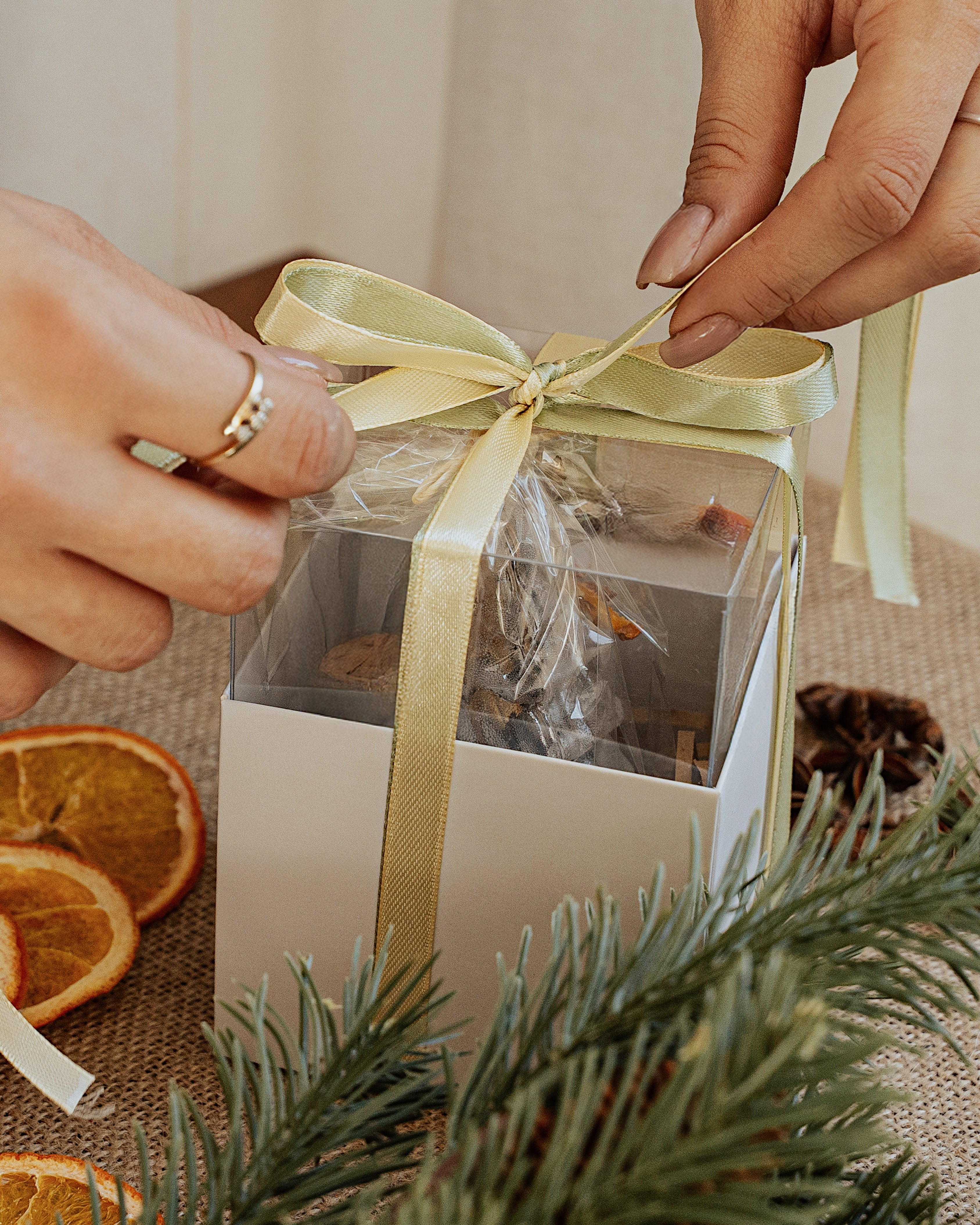 Christmas Tree Tea Bomb